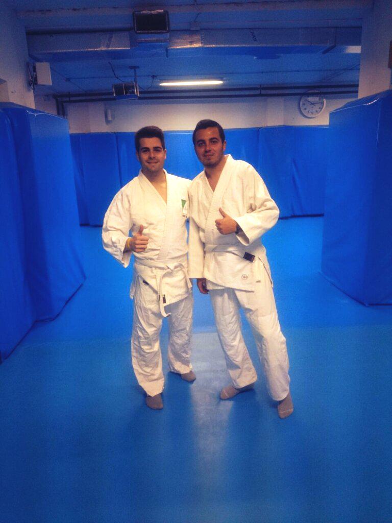 juancorrea0's tweet photo. Luchemos por un cambio en la educación física. 💪 #changEFiscoming http://t.co/M8EQvgY2lS
