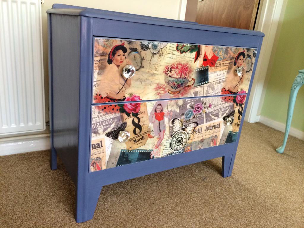 ReesPieces86's tweet photo. Just finished this little darling to sell at the fayre #vintage #anniesloan #upcycled #girlystuff #decoupage http://t.co/Odh6TvtH8A