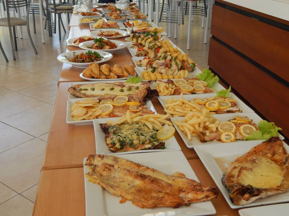 mperezmarquez's tweet image. #profode Buenos Aires en San Nicolás. Capacitación en Gastronomía con pescados de río. @DesTurArg