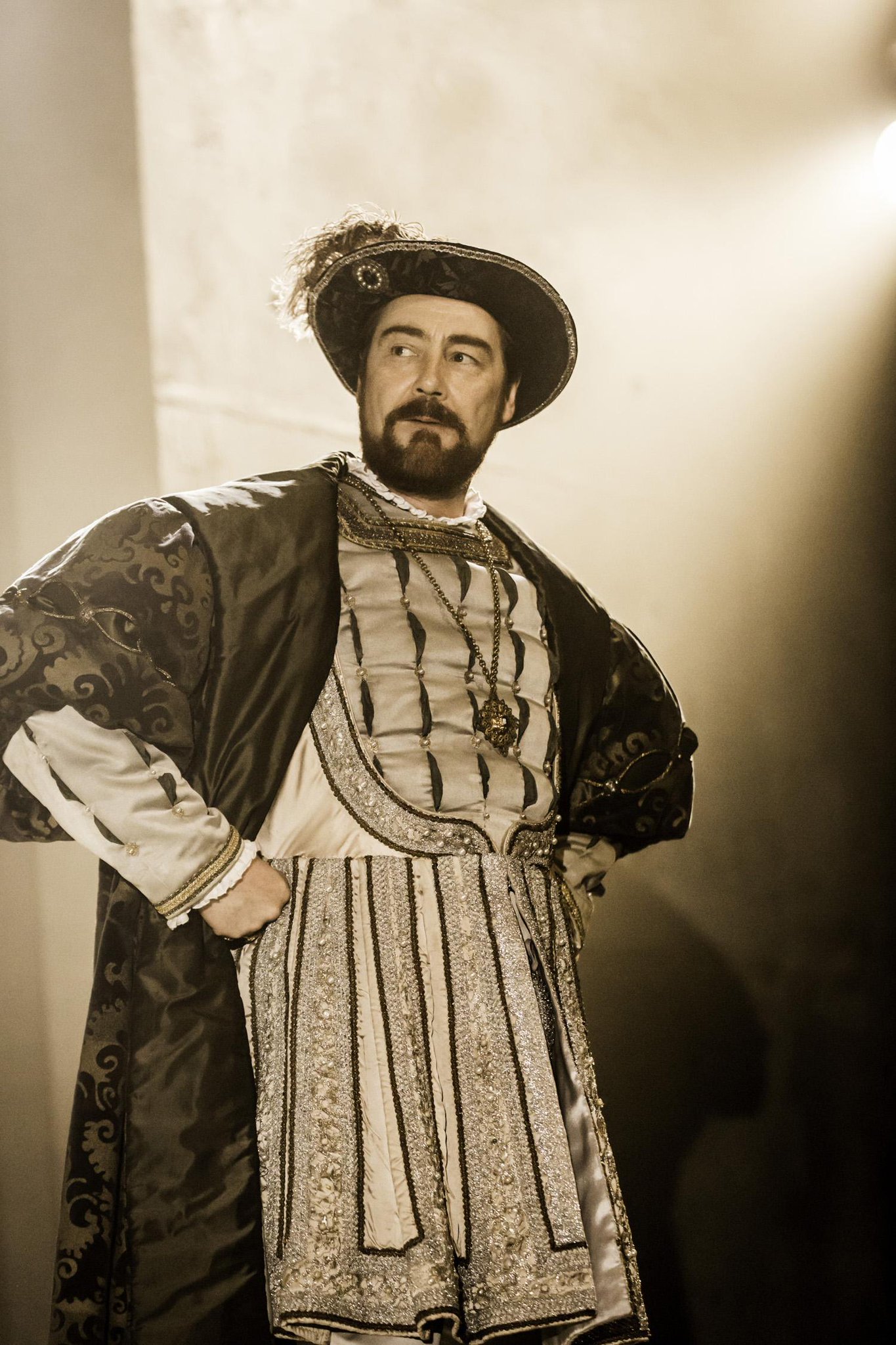 Happy Birthday to our  winner & nominee Nathaniel Parker! 