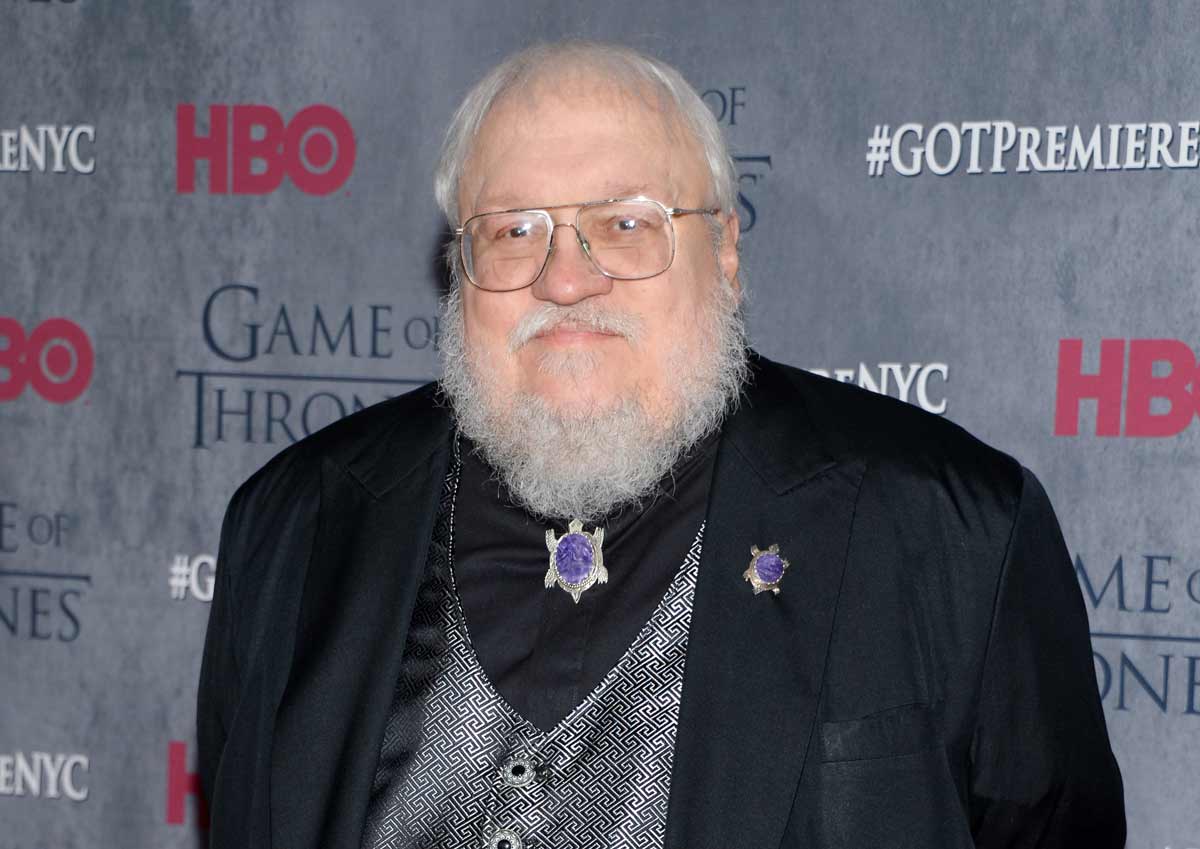 StargazingBlog's tweet photo. George R.R. Martin responds to fans' concern over last night's Game of Thrones episode http://t.co/D2xTXF521V http://t.co/QL4SCOB5TA