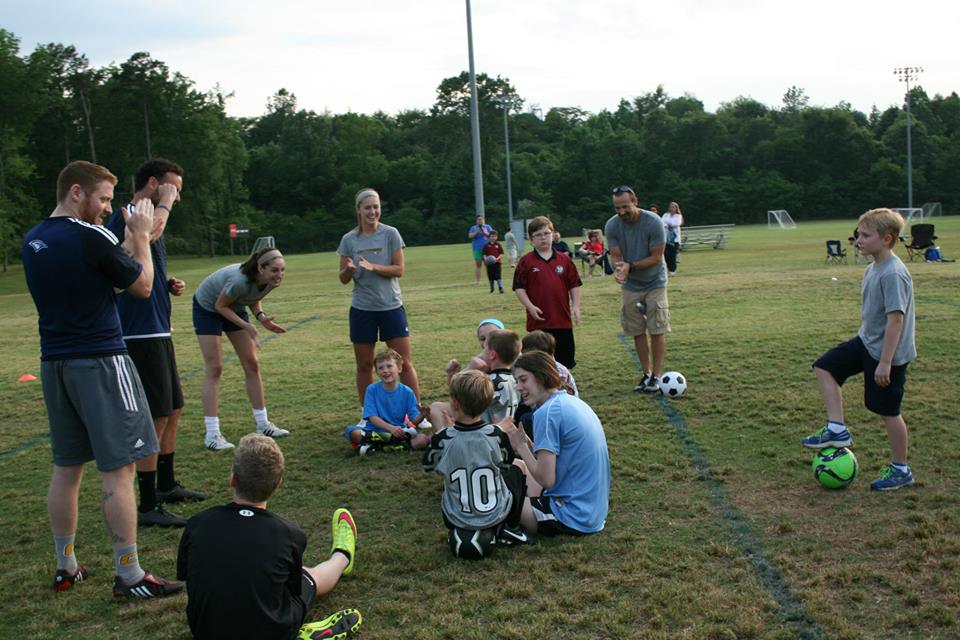 GoMocsSoccer's tweet photo. We LOVED spending Friday night w/ Chattanooga's AYSO "VIP" kids. #givingback #Buildingalegacyofsuccess #GoMocs http://t.co/uNEmOgwc2O
