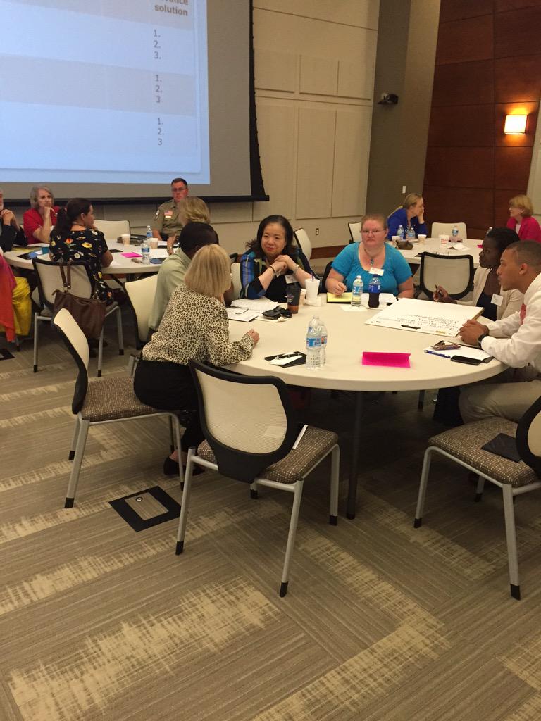 DrugFree_MHC's tweet photo. Community members are hard at work coming up with solutions for our community here at the Drug Forum!! #DFMHC http://t.co/MNcXwlIcYg