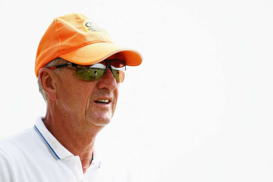 diarioas's tweet photo. Cruyff: "El @RealMadrid no ha fichado lo que tenía que fichar..." ▶ http://t.co/LujskI3P2r http://t.co/NTBhAAy6Js