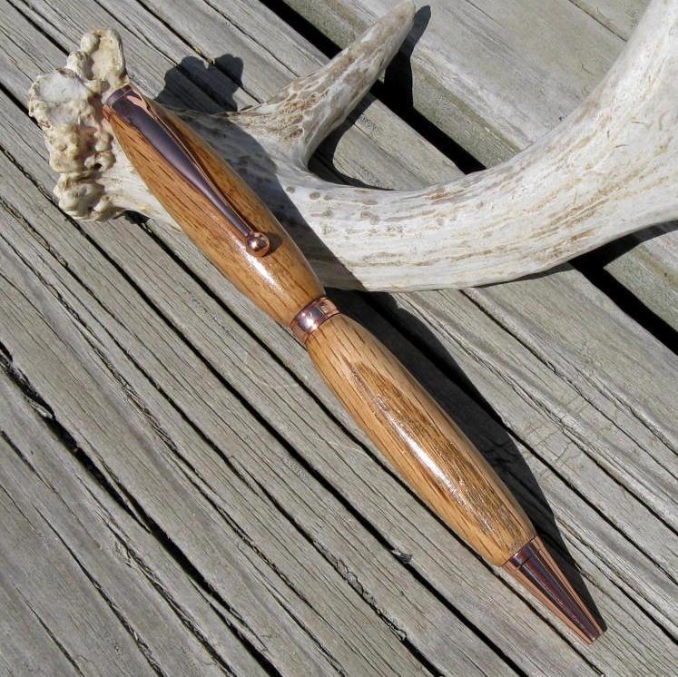 Emotional_Oasis's tweet photo. Golden Oak and Copper Trimmed Wood Pen https://t.co/WRSSGUb90p #jewelryonetsy #ProfessionalWrite http://t.co/6Wt4Yq7C2J