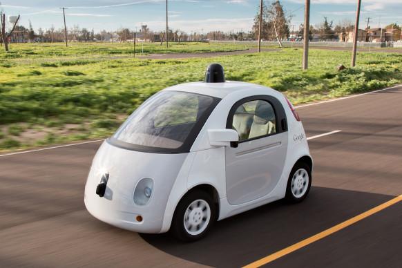 WIRED's tweet photo. Google plans to eliminate human driving in 5 years http://t.co/u3vAOlhgw2 http://t.co/WXkJdNxDSD