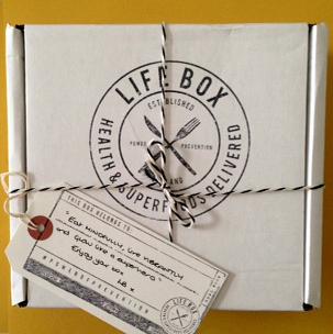 #WIN a <a href="/LifeBoxFood/">Lifebox Food Co</a> kit w/ Bee Prepared immune support. Follow us both or RT to enter! #MondayMotivation #fdbloggers
