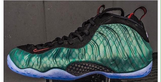 sneakersite's tweet photo. These new green foamposite's come out 20th June retweet if you going to get them #sneakerhead #Sneakers #shoes http://t.co/4yWGVEAheO