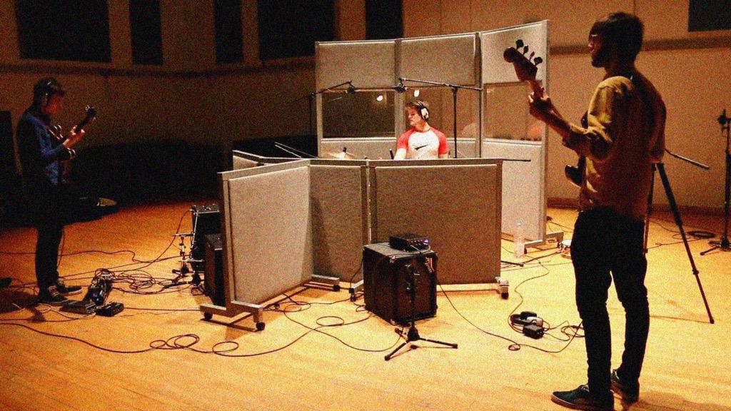 Recorded a video of my tunes in this awesome space last week Keep a eye out for its release! @LCoMAlumni <a href="/jazz_north/">Jazz North</a>