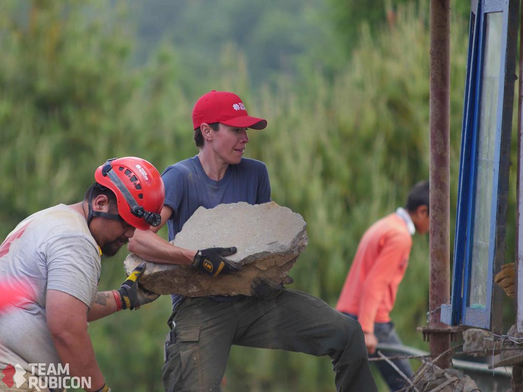 TeamRubicon's tweet photo. Elle Stern carrying her weight and then some on #OpTenzing. Our team remains in Nepal through the week. http://t.co/b47GlK9ZbT