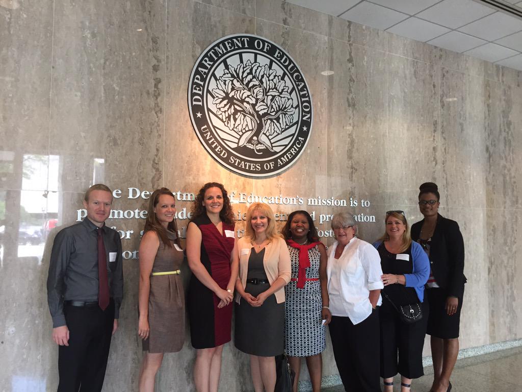 JamieSueO's tweet photo. #vivateachers at the @usedgov. #teachervoice http://t.co/Y6JYiEwVAR