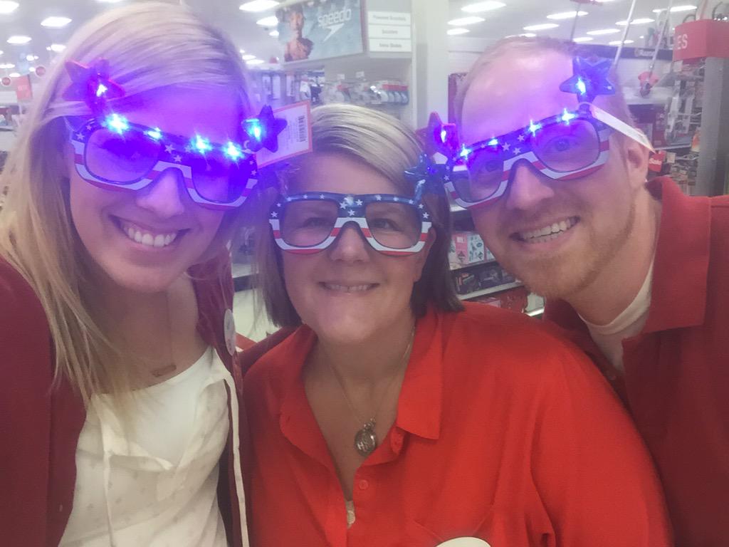 alison_bohnen6's tweet photo. T2780 is ready to drive Memorial Day sales!!! #merica @AMF55025 @RusticMuse @l_kehl http://t.co/huZEsgeLcK