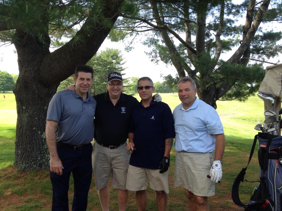 At #The Farms C.C. Playing in the Fred Ulbrich Tournament .. Thanks Wallingord Rotary