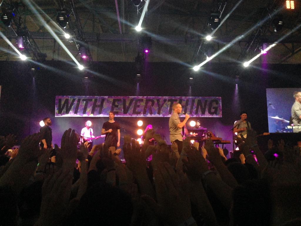cassiagroen's tweet photo. Overflow '15 #oflo15 #WithEverything http://t.co/mQuTZEEN1B