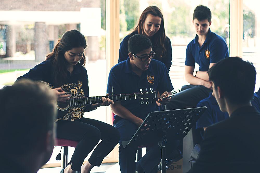 LeysHeadmaster's tweet photo. Some great pictures of recent "Unplugged" events @TheLeys taken by a pupil, Sophia G (Year 10). #goodorwhat http://t.co/qRcvEu4dse