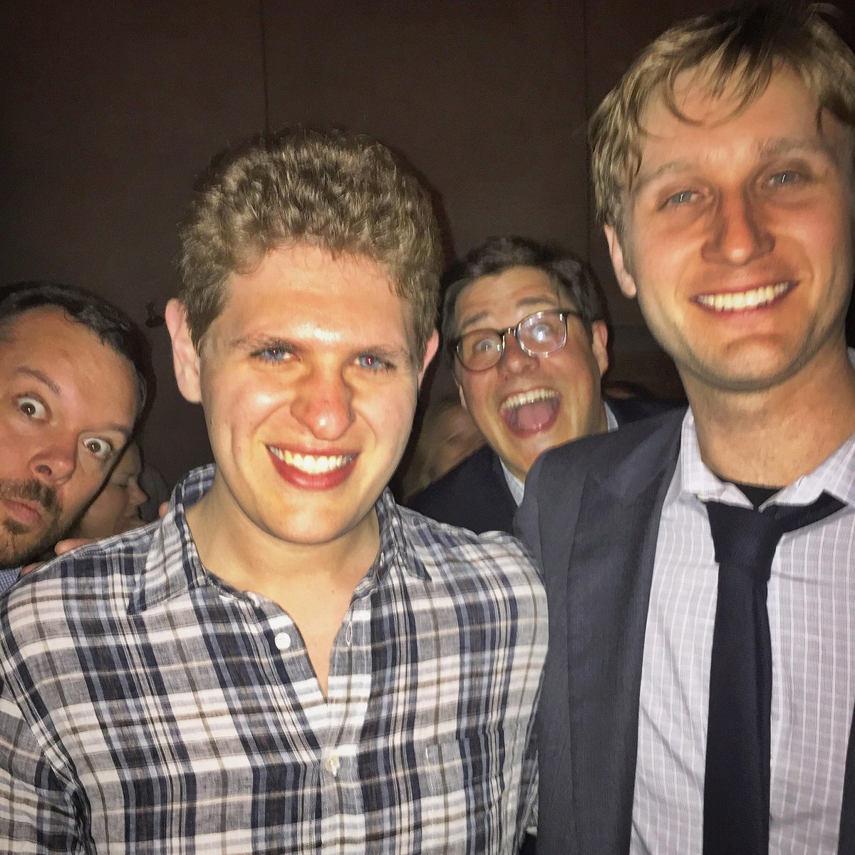 mike_makowsky's tweet photo. Finally met my #MadMen icon, Ken Cosgrove. Too bad these two randos had to ruin my pic. @richsommer @MichaelGladis http://t.co/5W7sZSHYaF