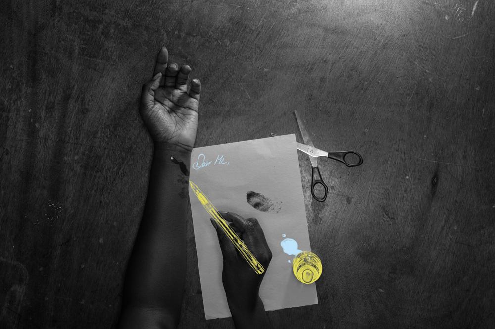 ExposureOrg's tweet photo. Self-Harm – An Open Letter To Myself http://t.co/OLjSxVn7ti #selfharm @MindinHaringey http://t.co/NzmueK4xUw