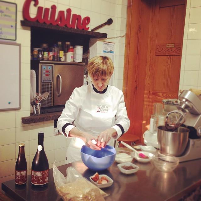 A tutta birra: in cucina con @birrificiobionoc #incucinaconfranca #corsidicucina #birra ift.tt/1L1UVNh