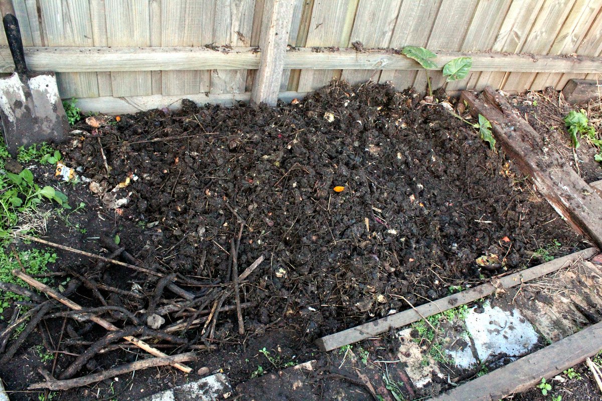 sofiaoraa's tweet image. Utiliza el compostador que más te convenga para hacer tu compost: tedecompost.wordpress.com/2015/05/18/con… #TeDeCompost