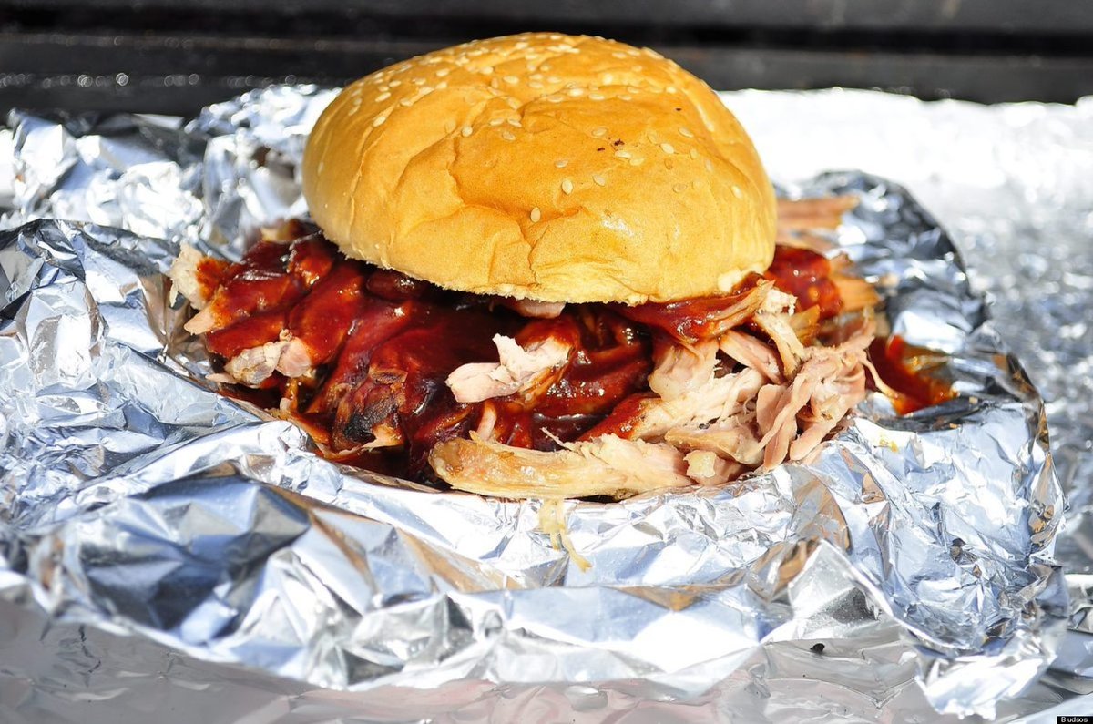 Get the realstuff at #LouisianaBarbeque. #BBQ #chickenwings bit.ly/1Pfv8HK