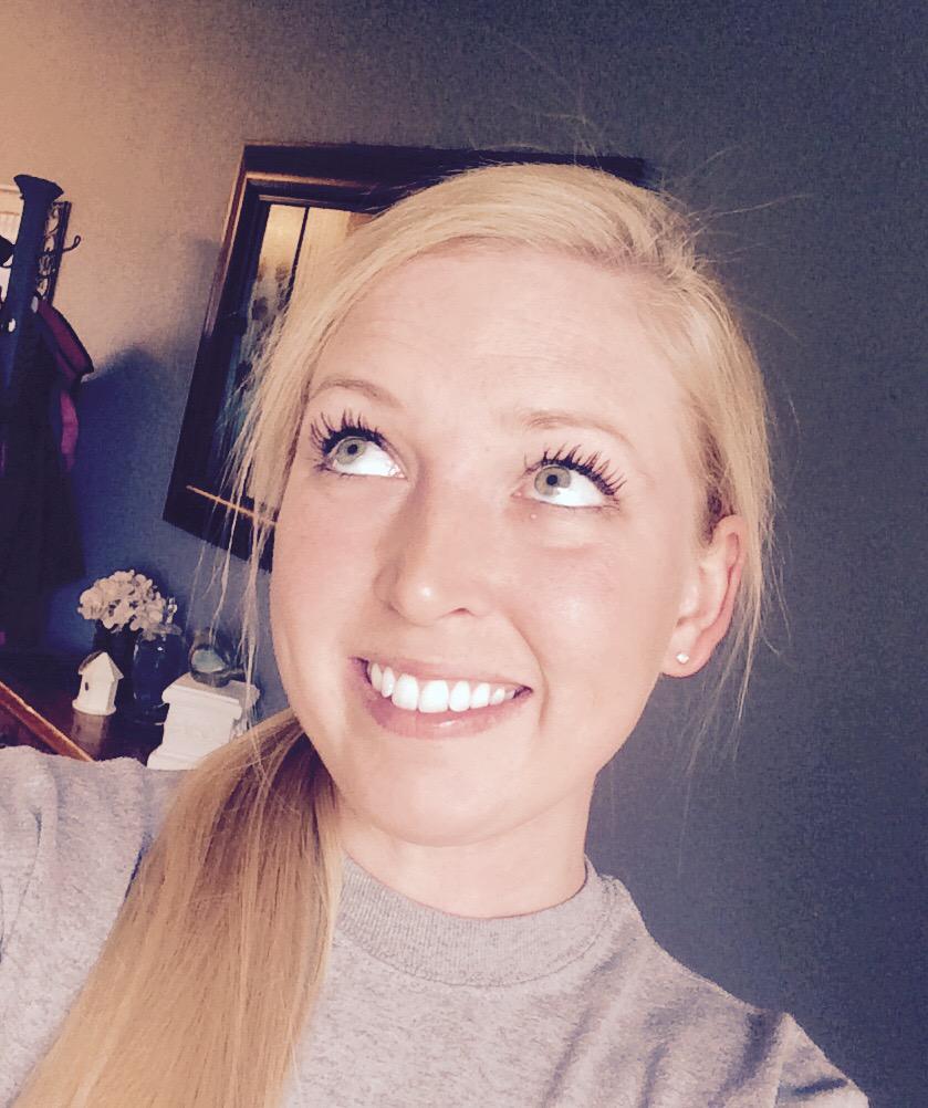 3DLashMagic's tweet image. #HaveYouLikedMyPage When I get to 100likes I'll hold a drawing for FREE 3D fiber lash mascara! facebook.com/Youniquebylean…