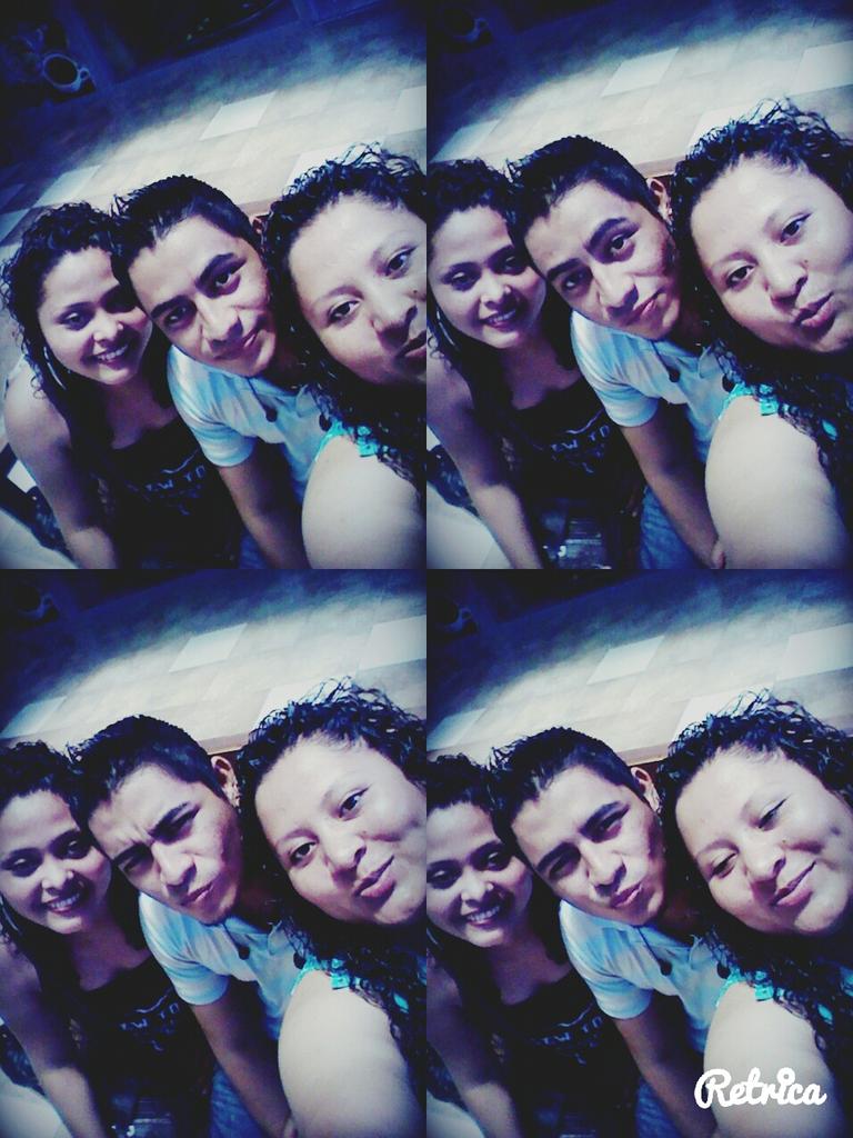 AlayDelsy's tweet photo. Hegehe gracias xeso momentos q no tienen precio.#molestadera#Locuras#gatito#patita http://t.co/E2sAoOLae7