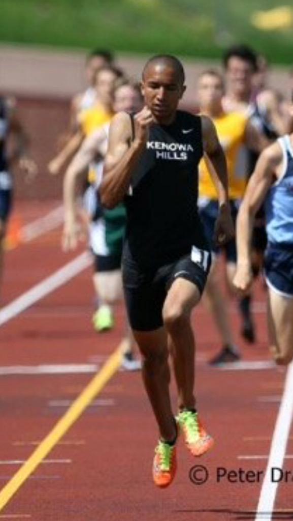 MichiganRunners's tweet image. Best 1600m runner?
Rt-Grant Fisher
Fav-Donavan Brazier