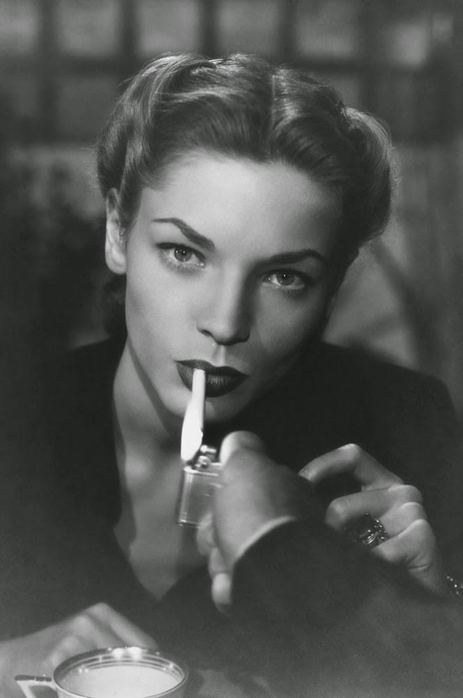 This is What Lauren Bacall Looked Like  in 1947 