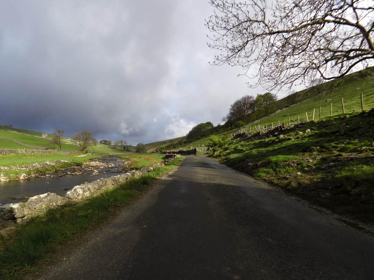 wilmo1979's tweet image. Stunning scenery. Thanks to all @DaveRaynerFund for a superbly organised event #EtapeDuDales #BrutalWind