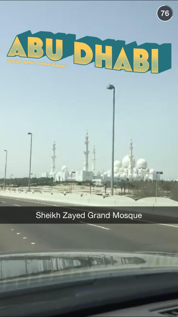 SHKMBZ's tweet photo. #ابوظبي_لايف 

حضاره عالميه 
بداوه وماضي عريق
ستوري فخم
وصوت الاذان احلى شيء

شكراا بياض ويه 
عيال زايد ❤️❤️❤️❤️ http://t.co/aWJ7r6s6IC