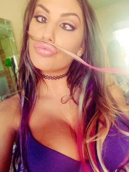 Mood = derpina ? http://t.co/7k1wByT3Q0