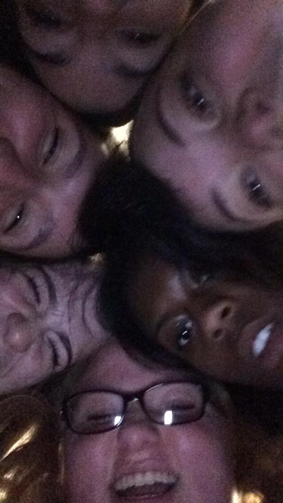 nicolederke's tweet photo. Nothing but laughs with these girls       👵🏿🙍🏼👧🏼👽👹 http://t.co/KhhEJrVI0H