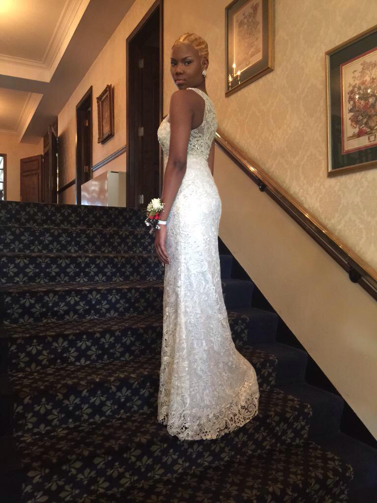 MidwestProm2k15's tweet photo. @nxle__ Yass 😩😍😍 #prom #Prom2015 #prom2k15 #prompics #prompics2015 #promposal2k15 http://t.co/d7KYeOKllX