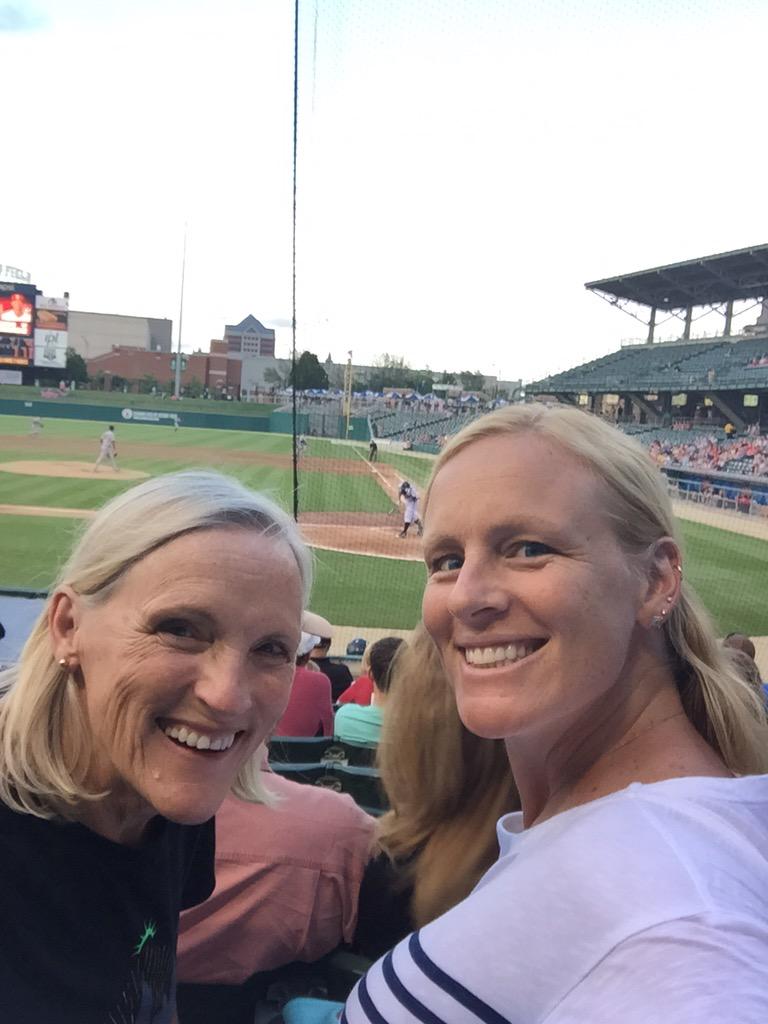 jengandolph's tweet photo. @indyindians Enjoying a nice night! http://t.co/OMQGC8r6h9
