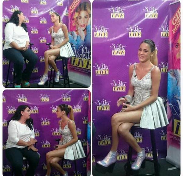 TS_Mexico's tweet photo. -@TiniStoessel en Meet&amp;Greet de #ViolettaLive. http://t.co/aJ4TSQlTeZ