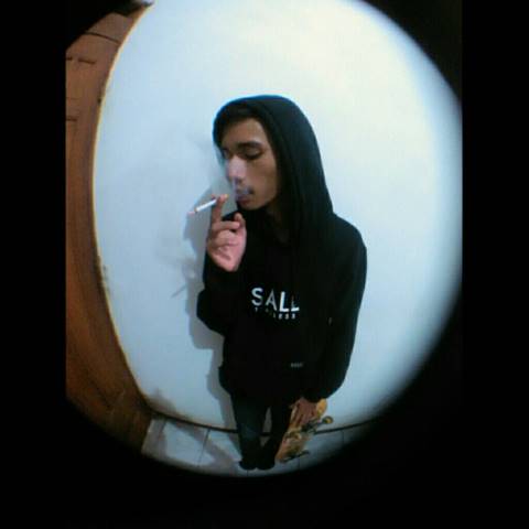 edo_ks's tweet photo. Asap pagi🚬 http://t.co/b8gSmiupcs