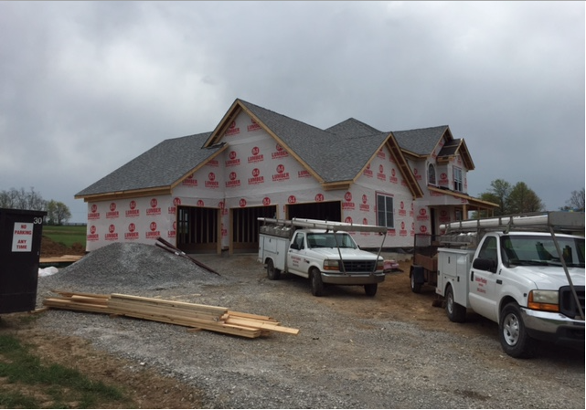 TaylorHomes's tweet photo. The roof! The roof! The roof.. is NOT on fire. It's gorgeous & new on the #TaylorBuild home. Follow for progress. http://t.co/uPnIkdZtUQ