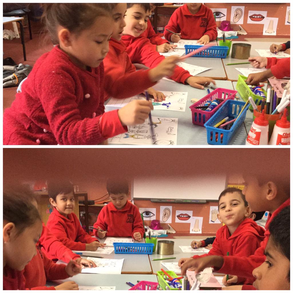 kindybluecps's tweet photo. Lots of learning happening during Arabic this morning! #languages #learning #arabic http://t.co/D1U0sqOPcc