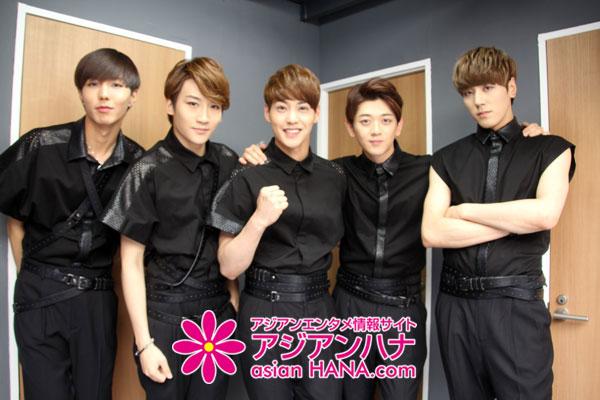 asian_hana's tweet photo. 【レポート】JJCC（ダブルジェイシー）来襲！会えるのはあと３回（5/9、13時と17時　5/20、15時）http://t.co/GumerTBaTP http://t.co/2hVRCMJDnl