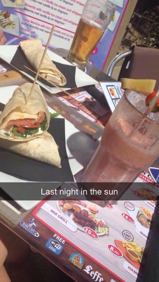 NicolaHowsonxo's tweet photo. @BarTopCalella we LOVED this bar on our recent trip to Calella great food and great service! Lovely 😘 http://t.co/fPoEh840Xh
