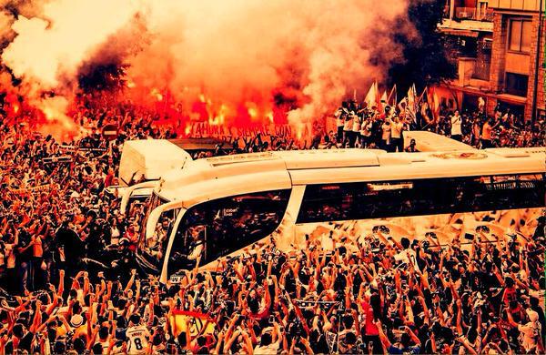 Madridismoreal's tweet photo. El Madrid no se rinde nunca. Se levanta y vuelve a luchar. #HalaMadrid #genius http://t.co/35h8QBWjYz
