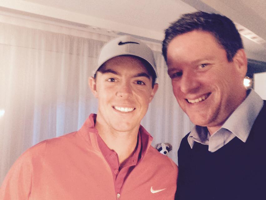 JamesHaddockUK's tweet photo. @McIlroyRory just spotted my selfie with you earlier got photobombed by your driver cover #helloDoggy http://t.co/x6JdFfE919