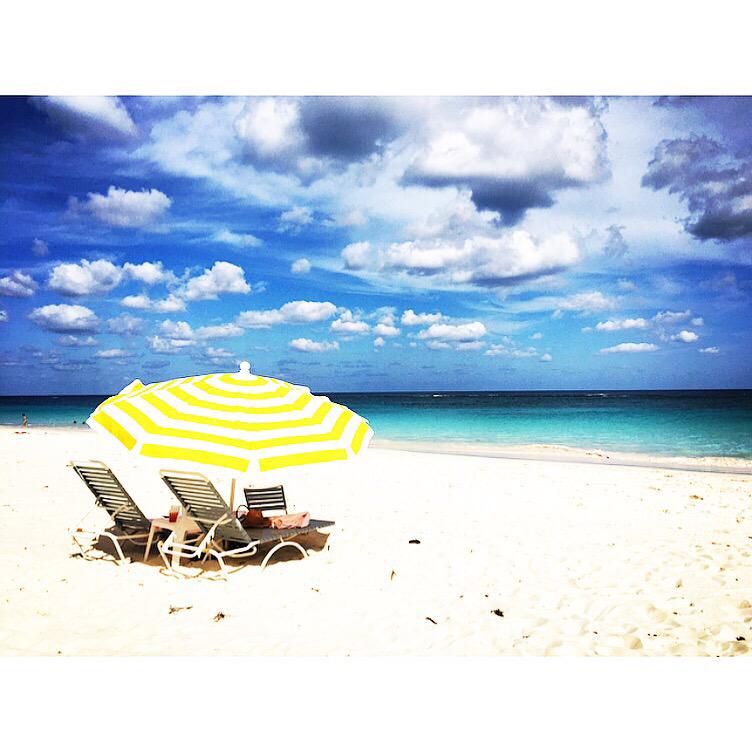 Orranges16's tweet photo. @GoToBermuda #bermuda #somebeachsomewhere #sunnyand75 #coralbeachclub #vacation #BermudaTime http://t.co/es739U86pj