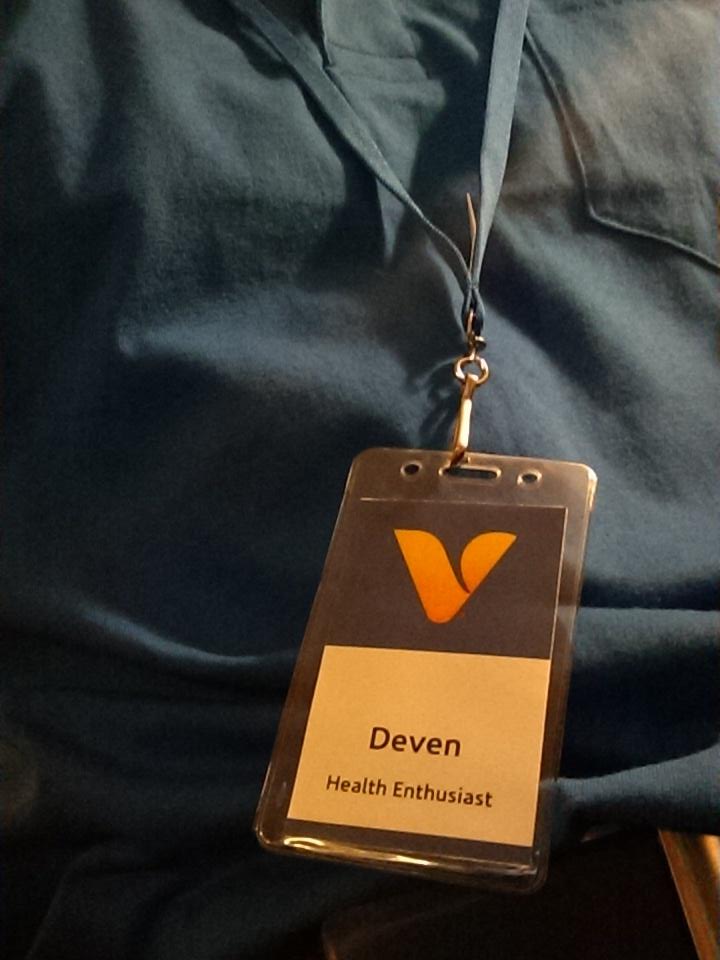 thereal_dbake2's tweet photo. First day in the books with @VitaminShoppe #EveryBodyMatter http://t.co/GJ0oEHiWTp
