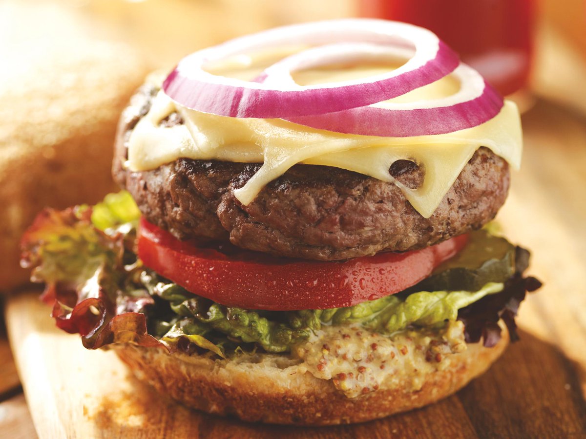 WholeFoods's tweet photo. Hold your grill to a higher standard! Here are the guiding principles behind the meat we sell: http://t.co/LFkC5wGik9 http://t.co/fXtvr1YfIU