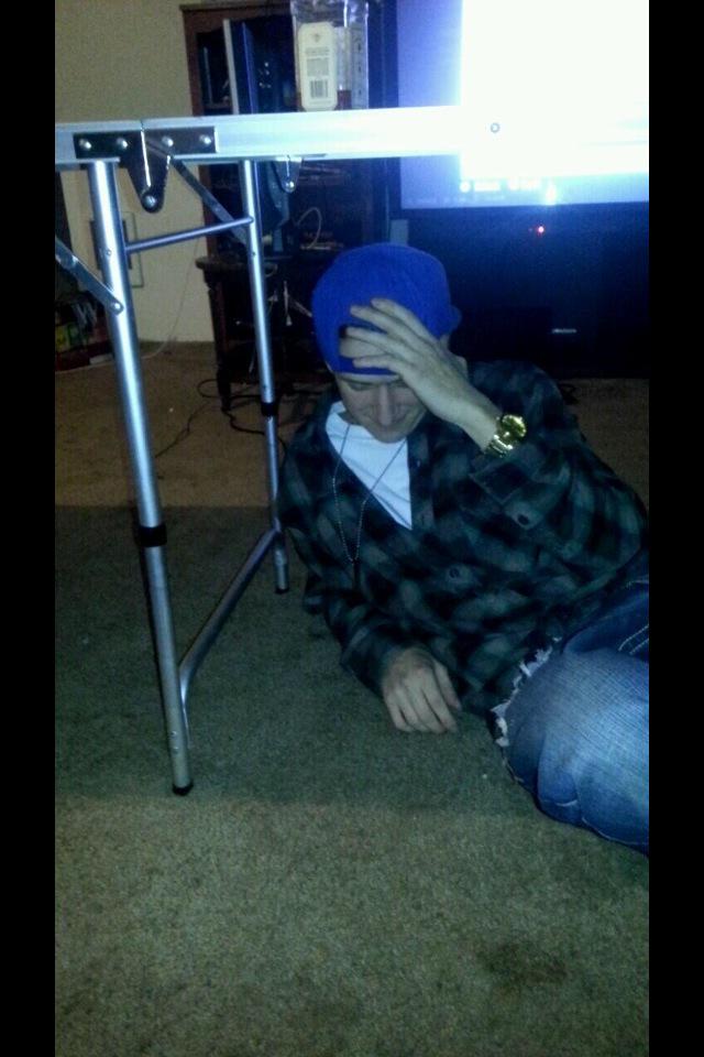 msalamanca05's tweet photo. Happiest troll of my life. Gonna miss this dude I wish I had one more night to turn up and play one last game http://t.co/Mf8QUNpRrU