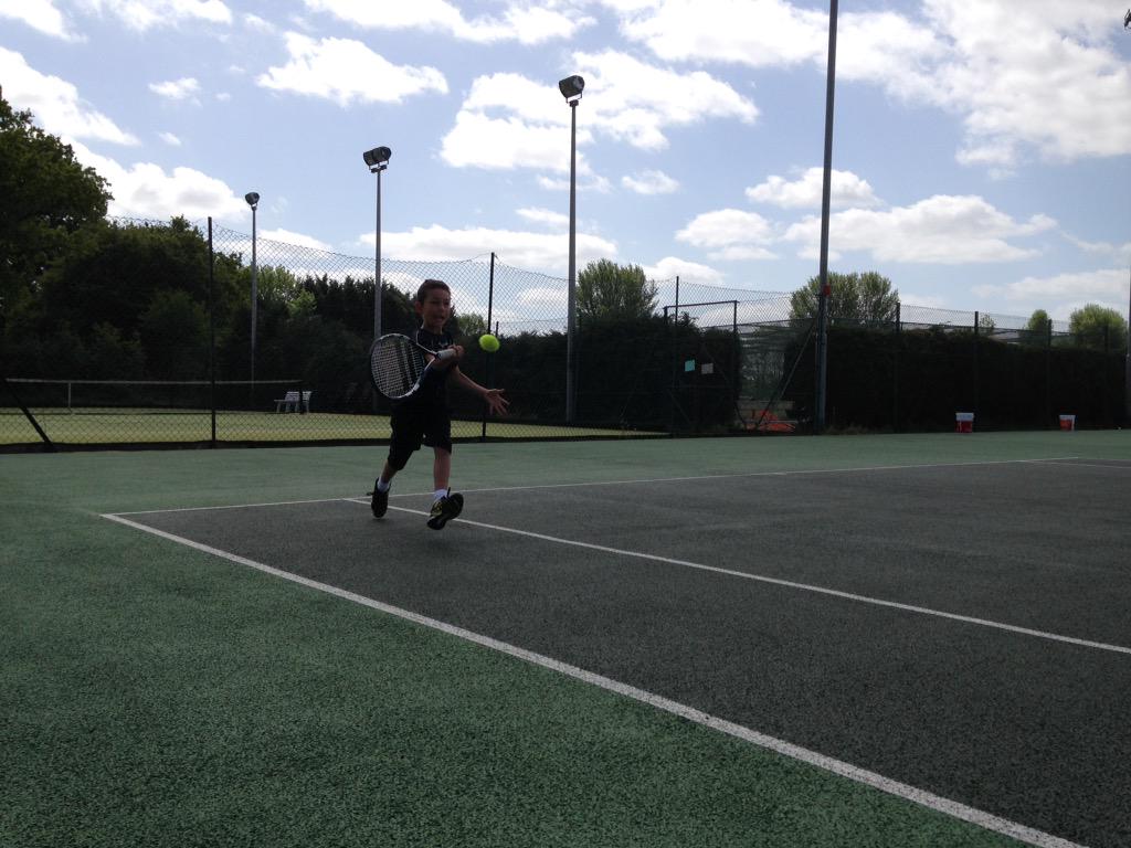josieward06's tweet photo. Action shot Toby... 🎾 http://t.co/EpGDZqXWHG