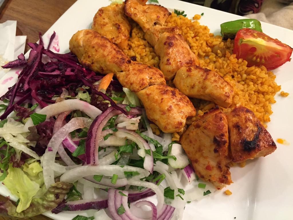 SabrinaGhayour's tweet image. My all-time favourite Adana kebab &amp;amp; also grilled chicken (Tavuk Sis) @Lokkanta