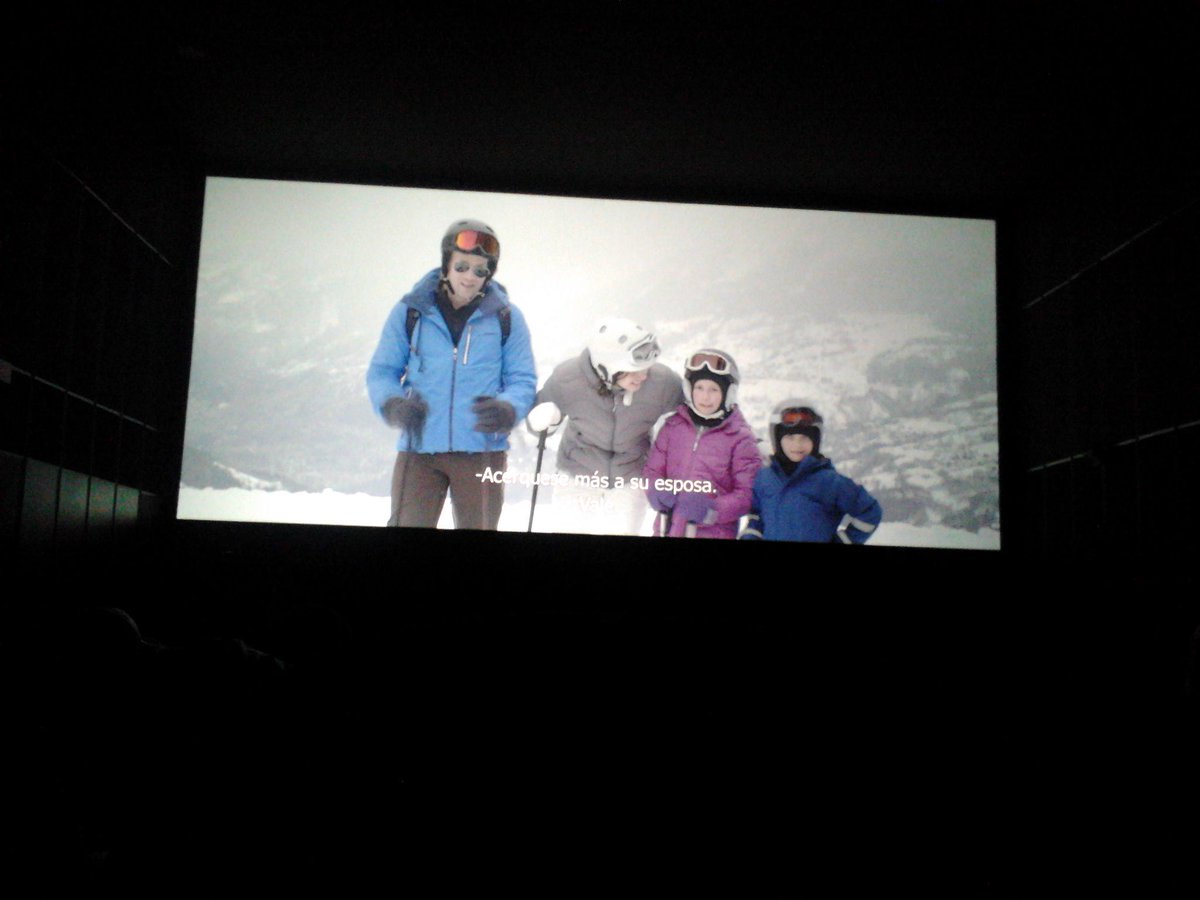 ExprimeSalamnca's tweet photo. Sigue la muestra de cine europeo en los @cinesvandyck. Hoy ha tocado Fuerza Mayor http://t.co/IrMWE6rCo9