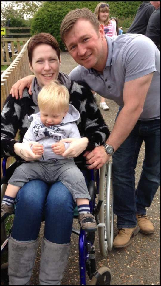 amanda_v0710's tweet photo. @itvthismorning high local media interest in this we now need your help @edsheeran #singfortracyh http://t.co/nRYmYZjEAa